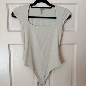 RD Style Cream Scoop Neck Bodysuit